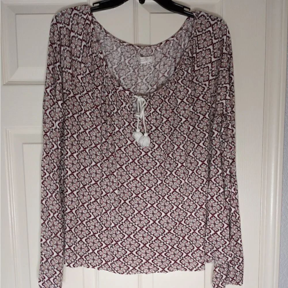 Aeropostale XL White Multicolored Longsleeves 100% Rayon Peasant Women's Top